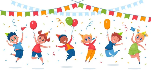 Παιδικό πάρτι. Ευτυχισμένα παιδιά πηδούν με μπαλόνια, κομφετί, σημαίες. Κορίτσια και αγόρια σε καπέλα κόμμα έχουν τη διασκέδαση γιορτάζει τα γενέθλια διάνυσμα εικονογράφηση κινουμένων σχεδίων — Διανυσματικό Αρχείο