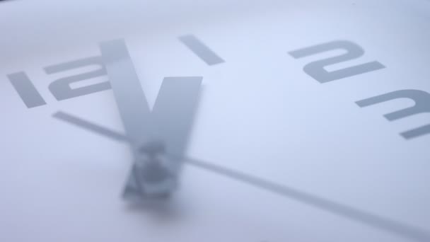 Timelapse White Office Relógio Rosto Vista Close — Vídeo de Stock