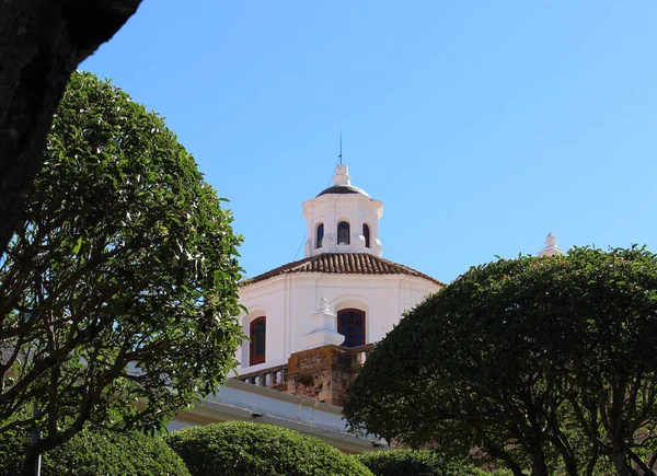 Вид Белый Купол Церкви Сукре Белого Города Боливии — стоковое фото