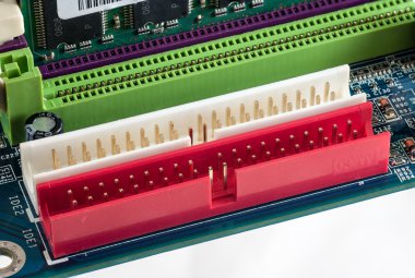 Anakart - IDE Yuvaları portre, makro