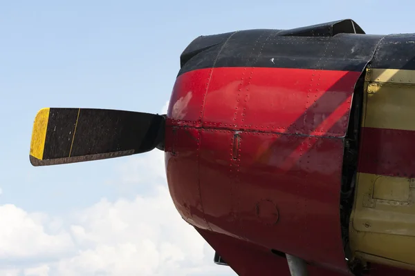 Old agricultural aircraft. Details and cockpit — Stock Photo, Image