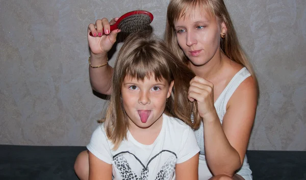 Mutter und Tochter — Stockfoto