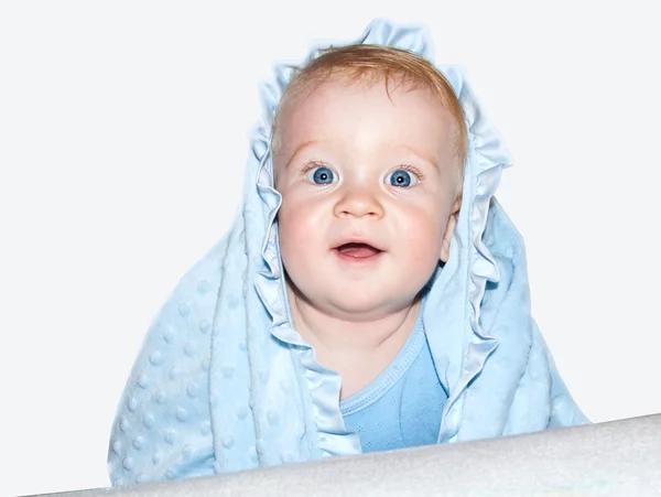 Голубые глаза мальчика — стоковое фото