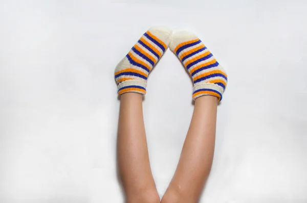 Dívce nohy v ponožkách — Stock fotografie