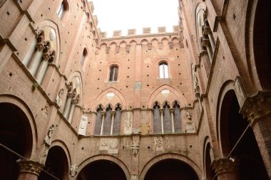 Tuscany... Siena Simgesel Yapı