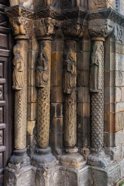 Romanesque columns  in santa maria de la oliva — Stock Photo, Image
