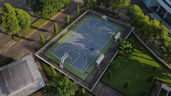 Luftaufnahme Basketballplatz Der Morgens Fotos Macht — Stockfoto