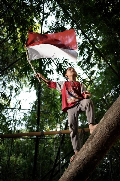 Foto Konsep Anak Anak Desa Yang Bersemangat Dan Bermain Dalam — Stok Foto