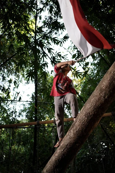 Foto Konsep Anak Anak Desa Yang Bersemangat Dan Bermain Dalam — Stok Foto