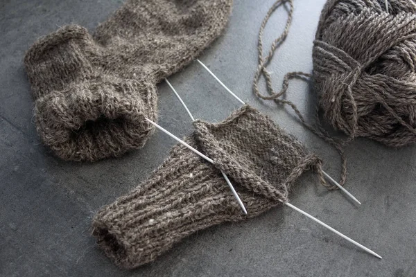 Cozy Knitting Brown Wool Socks Grey Background Needle Work Progress — Stock Photo, Image