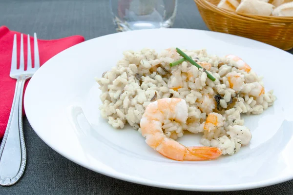 Delicioso Risotto Com Camarões — Fotografia de Stock