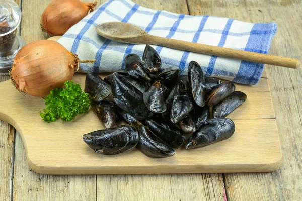 Fresh Mussels Ingredients Cooking Wooden Background — Stock Photo, Image
