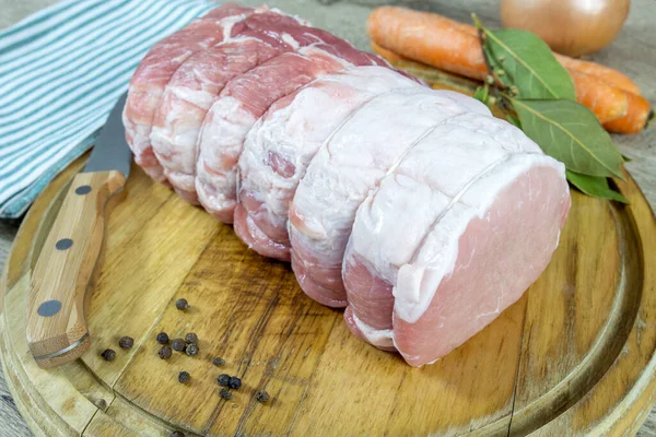 Raw Pork Roast Cutting Board — Stock Photo, Image