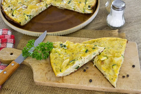 Quiche Lorraine Mit Kartoffeln Und Zucchini — Stockfoto