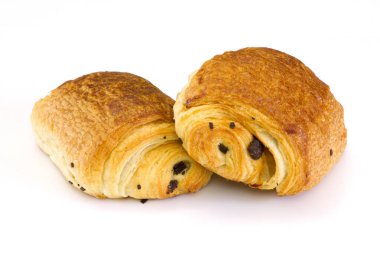 Beyaz arkaplanda izole çikolatalı ekmekler