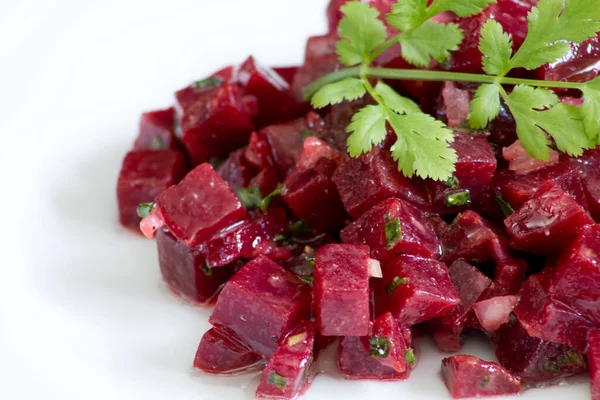 Pancar pancarından salata sosuna bir tabakta