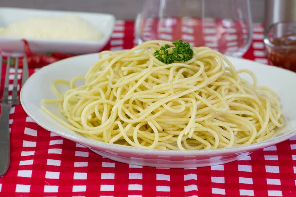 Plate Butter Spaghetti — Stock Photo, Image