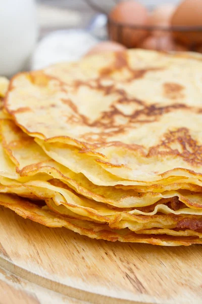 Stapel Hemmagjorda Pannkakor — Stockfoto