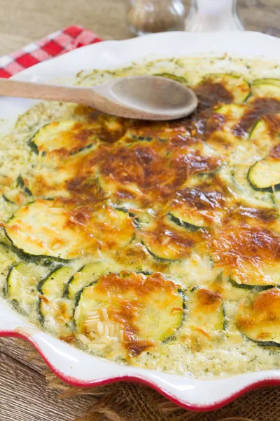 Gekochte Zucchini Gratin Auflaufform — Stockfoto