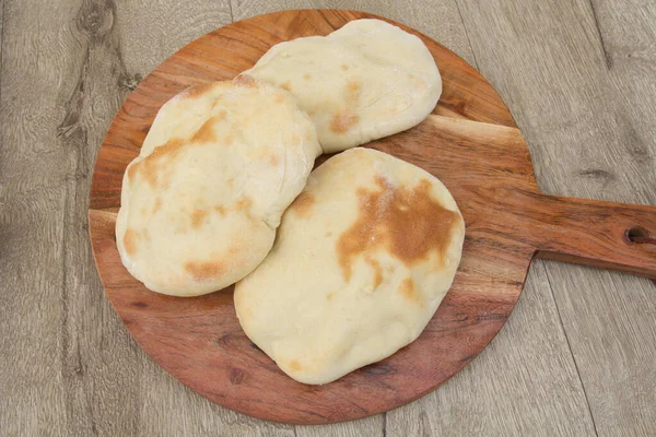 Fresh Homemade Pita Bread — Stock Photo, Image