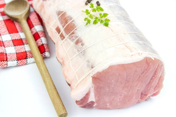 Daging Babi Mentah Dengan Garam Dan Merica Siap Untuk Dimasak — Stok Foto