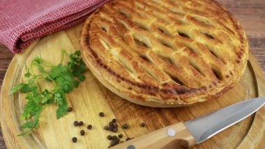 Riesling 'de marine edilmiş domuz turtası.