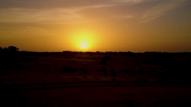 Δραματικό Ηλιοβασίλεμα Στην Έρημο Lompoul Στη Σενεγάλη — Αρχείο Βίντεο