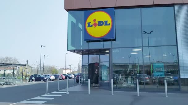 Bâtiment Lidl Stiftung Distributeur International Allemand Rabais — Video