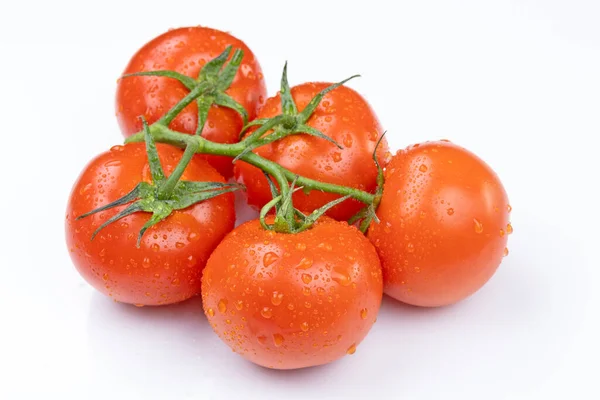 Tomates Frescos Aislados Sobre Fondo Blanco — Foto de Stock