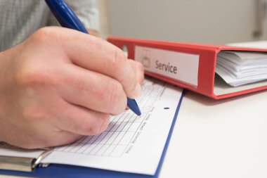 yönetim ve ofis işlerinde günlük tutma ve not alma