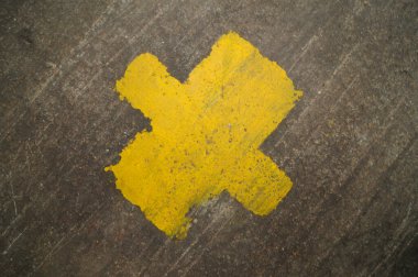 Yüzeydeki çapraz şekil, şekil ve doku nesneleri