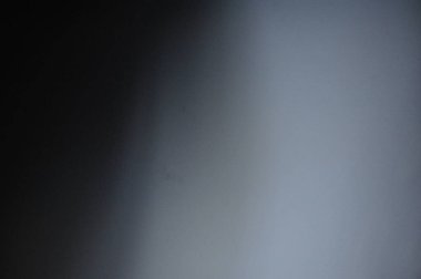 Gri renk, uygunluk, can sıkıntısı, belirsizlik ve yaşlılıkla ilgili.