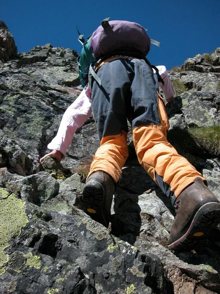 Climbing Ferrata Fixed Rope Route — Stock Photo, Image