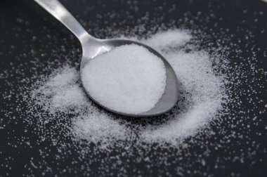 Yemek ve yemek hazırlamak, servis etmek ve yemek yemek için çatal bıçak takımı veya çatal bıçak takımı