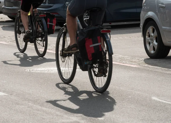 Jazda Rowerze Mieście Ruch Drogowy Mobilność — Zdjęcie stockowe