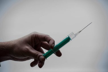 Aşı için bir şırınga. Hastalıklardan korunmak ve tedavi edilmek için.