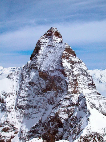 Berg Och Vitt Snöigt Landskap Alperna Vintern — Stockfoto