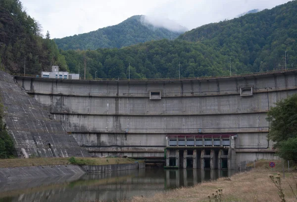 Centrale Idroelettrica Produzione Energia Elettricità Romania — Foto Stock