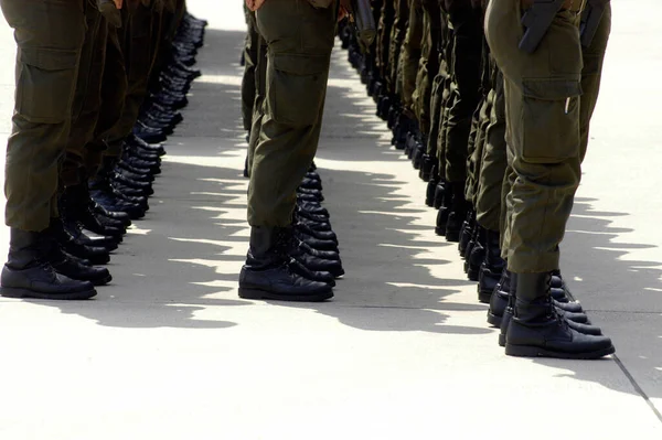 Entrenamiento Soldados Uniformados Servicio Militar Básico —  Fotos de Stock