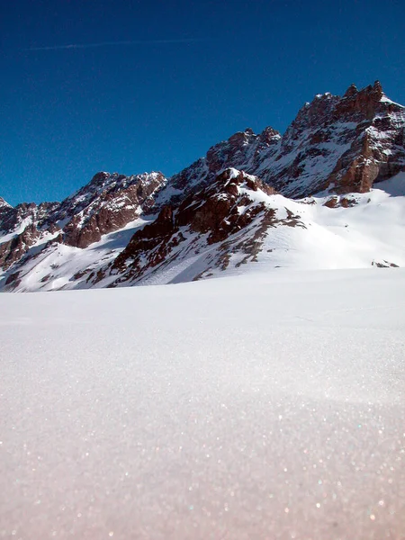 Bergen Witte Besneeuwde Landschap Alpen Winter — Stockfoto