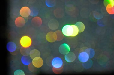 Bulanık ve renkli halojen ışıklar, olay teknolojisindeki ışık tasarımı