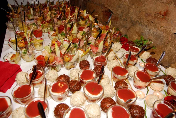 Canapés Como Finger Food Snacks Catering Del Evento — Foto de Stock