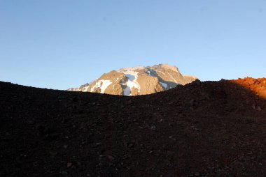 Cristo redentor de los Andes Dağları ve doğal manzara, Arjantin