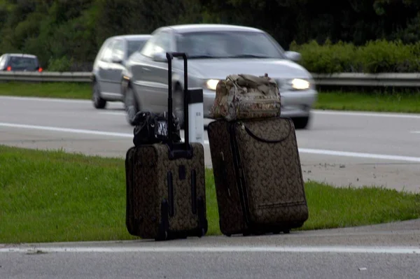 Valise Pour Prendre Des Bagages Lorsque Vous Voyagez Partez Vacances — Photo