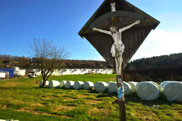 Ježíš Kristus Visí Kříži Symbol Utrpení Křesťanském Náboženství — Stock fotografie