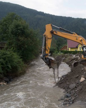 torrent denetimi ya da sel koruması için ağır makineli torrent düzenlemesi