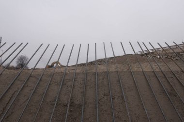 İnşaat ve sanayi işleri için çelik veya inşaat çeliğinin güçlendirilmesi