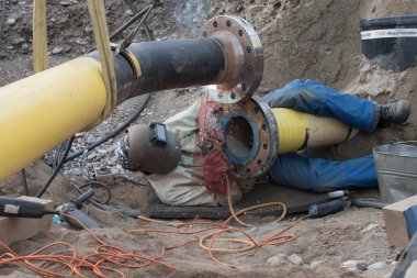 Enerji sanayiindeki doğal gaz boru hattı, enerji arzı altyapısı