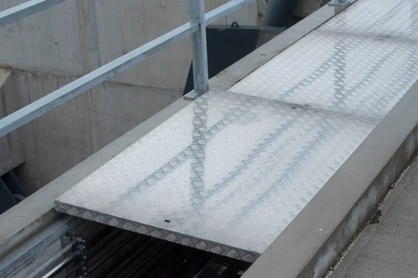 Een Voetgangersbrug Voetgangersbrug Voet Aangelegde Bouwwerken — Stockfoto