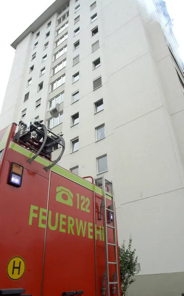 Вывеска Пожарной Охраны Немецком Языке Фейервер Спасательные Аварийные Службы — стоковое фото
